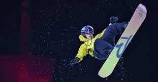 迈阿密国际vs温哥华白浪：梅西PK穆勒；苏亚雷斯替补