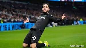 足球意甲豪门迎来10连胜，状态如日中天