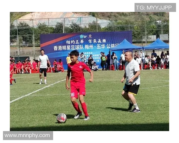 超越勇士！快船126-113击败尼克斯，哈登29+6+6，快船排名第6！